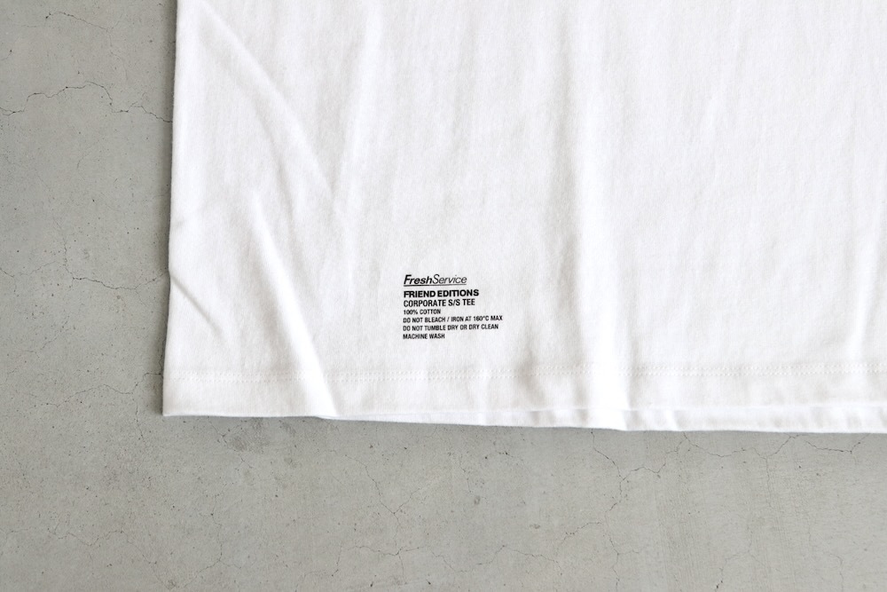��8.29 12:00 Release / limited��FreshService �� FRIEND EDITIONS(�ե�å��奵���ӥ� �� �ե��� ���ǥ������)"CORPORATE S/S TEE ��COMMUNITY��"