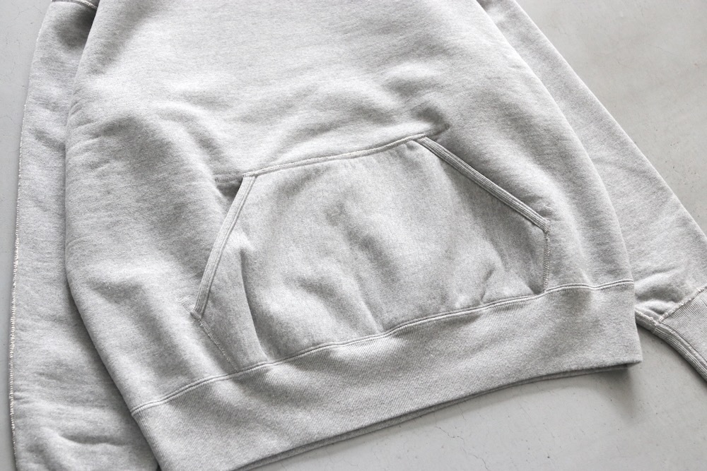 Unlikely (����饤���꡼) "Unlikely Split Raglan Sleeve Hoodie"