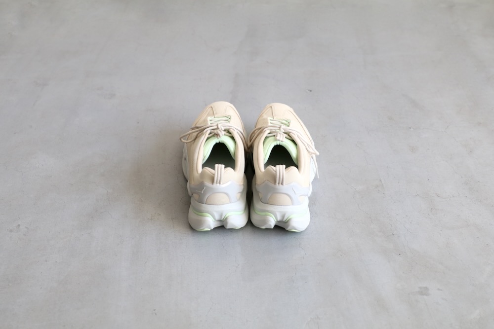 [30%OFF] HOKA(�ۥ�) "ELEVON X -OATMEAL / LUNA MOTH-"
