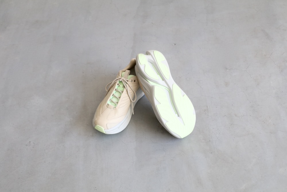 [30%OFF] HOKA(�ۥ�) "ELEVON X -OATMEAL / LUNA MOTH-"