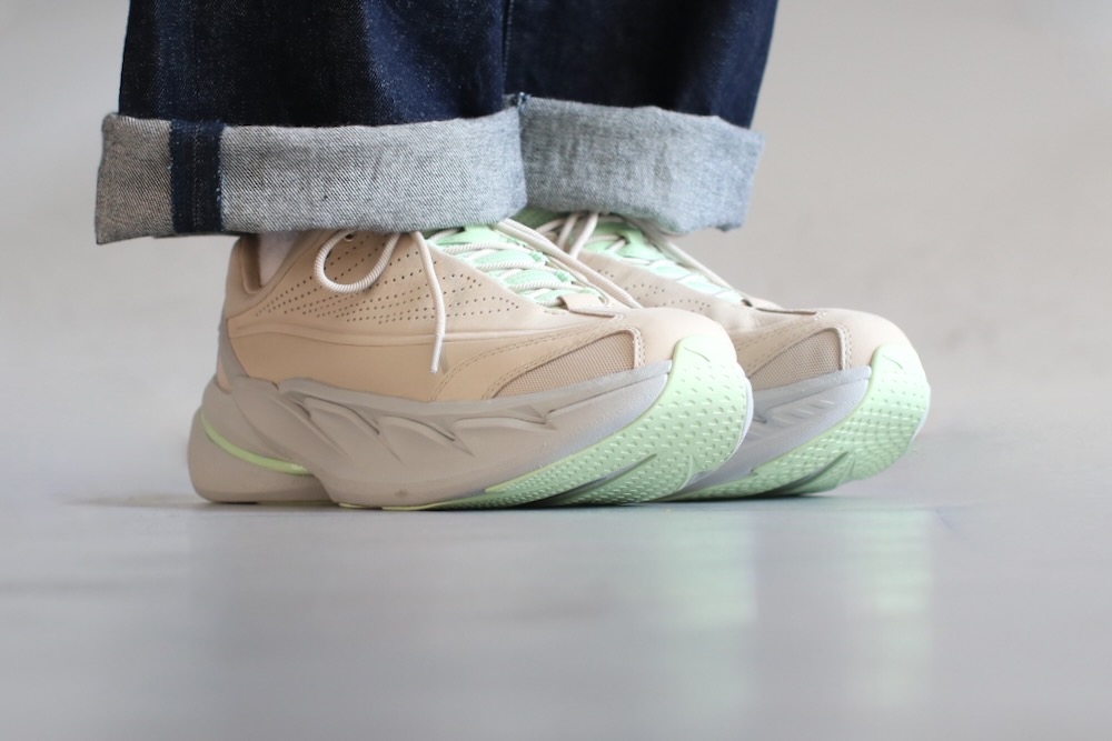 [30%OFF] HOKA(�ۥ�) "ELEVON X -OATMEAL / LUNA MOTH-"