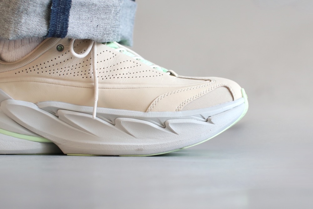 [30%OFF] HOKA(�ۥ�) "ELEVON X -OATMEAL / LUNA MOTH-"