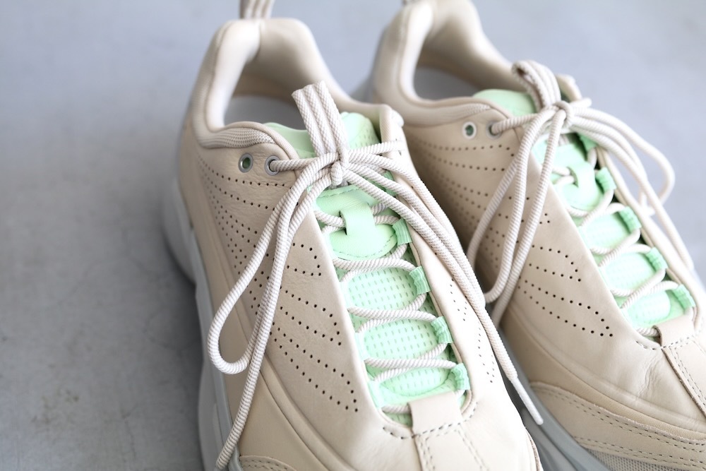 [30%OFF] HOKA(�ۥ�) "ELEVON X -OATMEAL / LUNA MOTH-"
