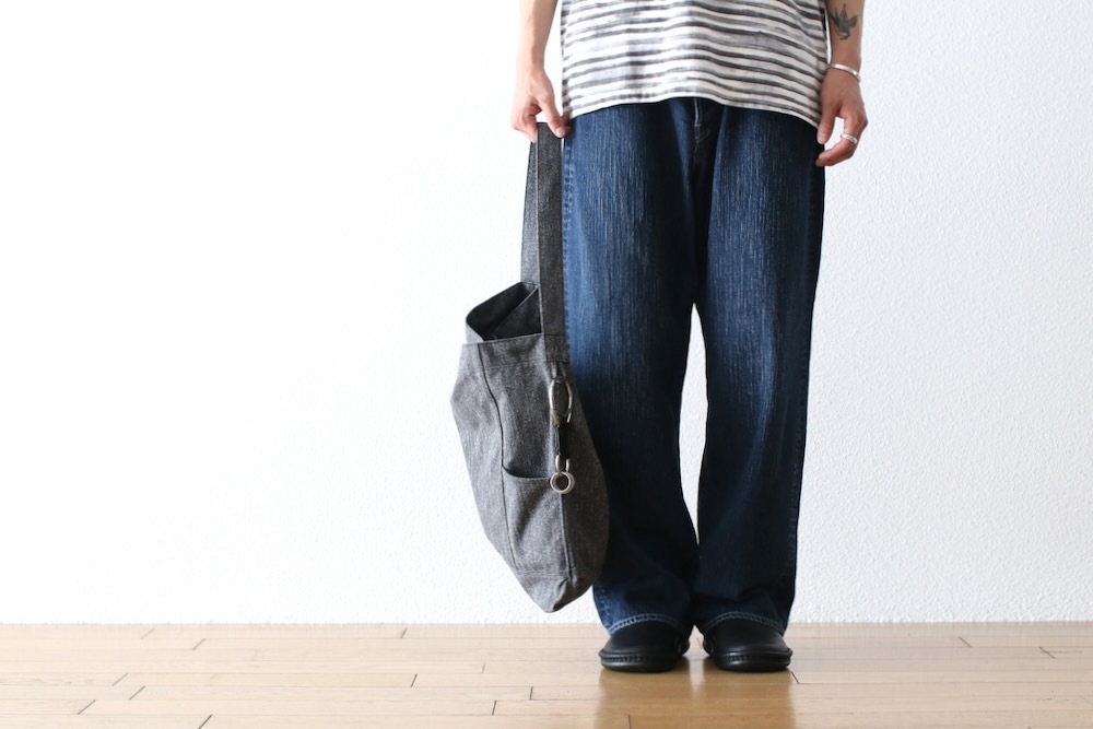 WARENFAUS (ե)  "Magazine shoulder"