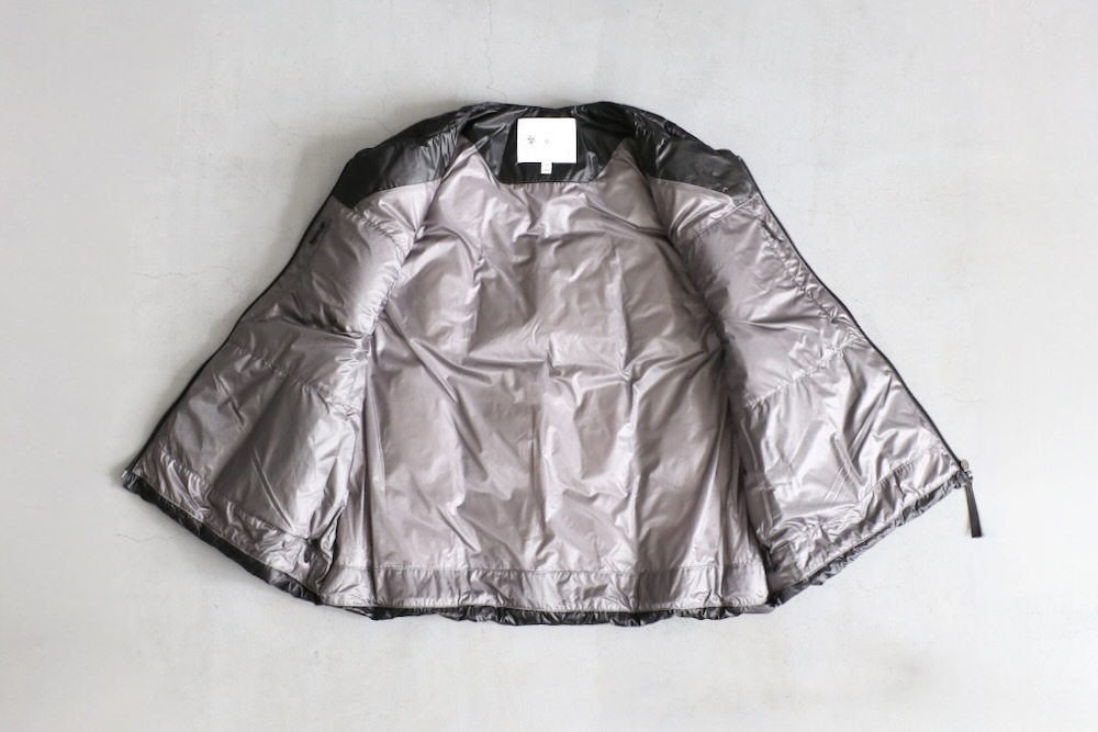 GOLDWIN 0 (������ɥ����� ����) "Three Dimensional Down Light Vest"