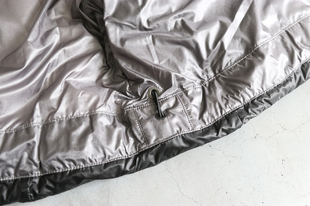 GOLDWIN 0 (������ɥ����� ����) "Three Dimensional Down Light Vest"