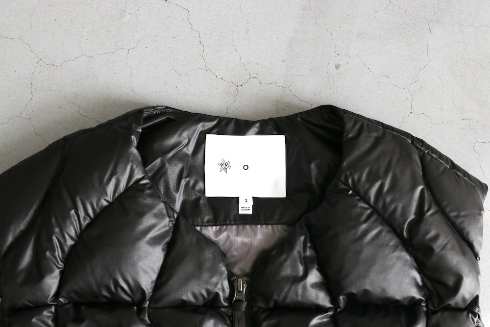 GOLDWIN 0 (������ɥ����� ����) "Three Dimensional Down Light Vest"