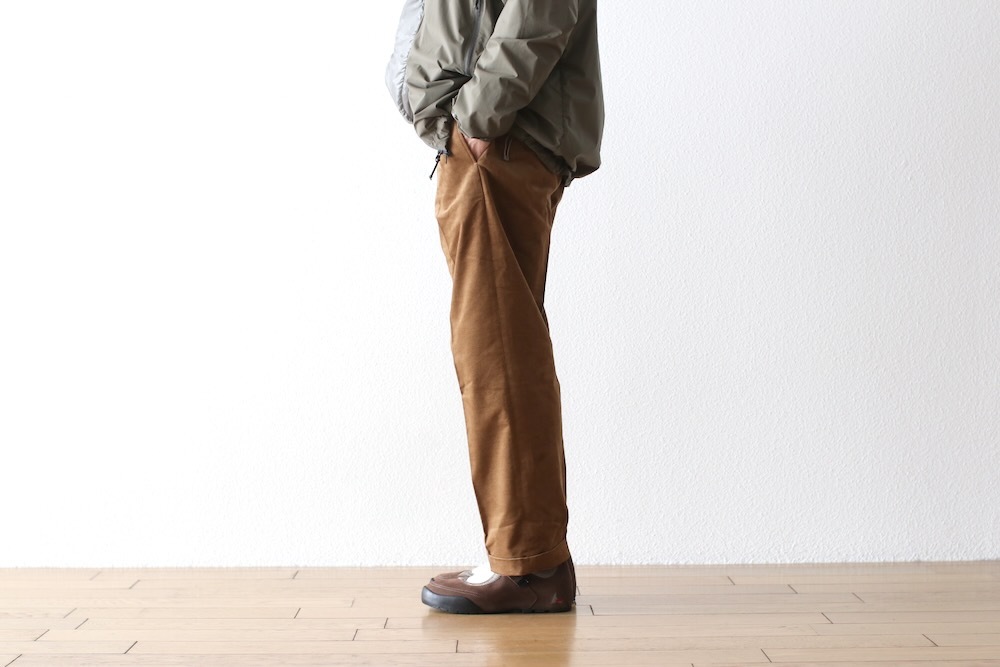 ROA (����) "Loie BROWN TAUPE"