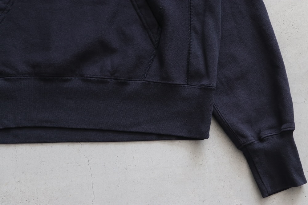 Engineered Garments ラグランフーディー Engineered Garmentsのグレー フリース ラグラン フーディがセール中