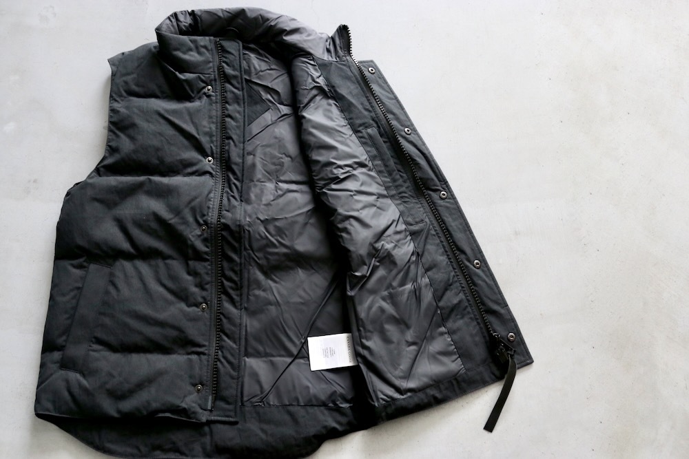 CANADA GOOSE (���ʥ�������) ��Garson Vest Crinkle Cotton��-BLACK DISC-��