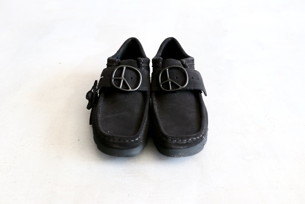 limitedNeedles  Clarks Originals(ˡɥ륺  顼) "Wallabee - Peace Buckle"
