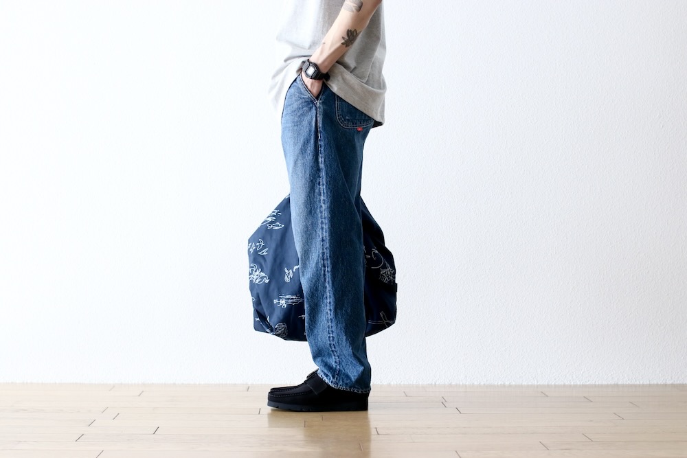 limitedNeedles  Clarks Originals(ˡɥ륺  顼) "Wallabee - Peace Buckle"