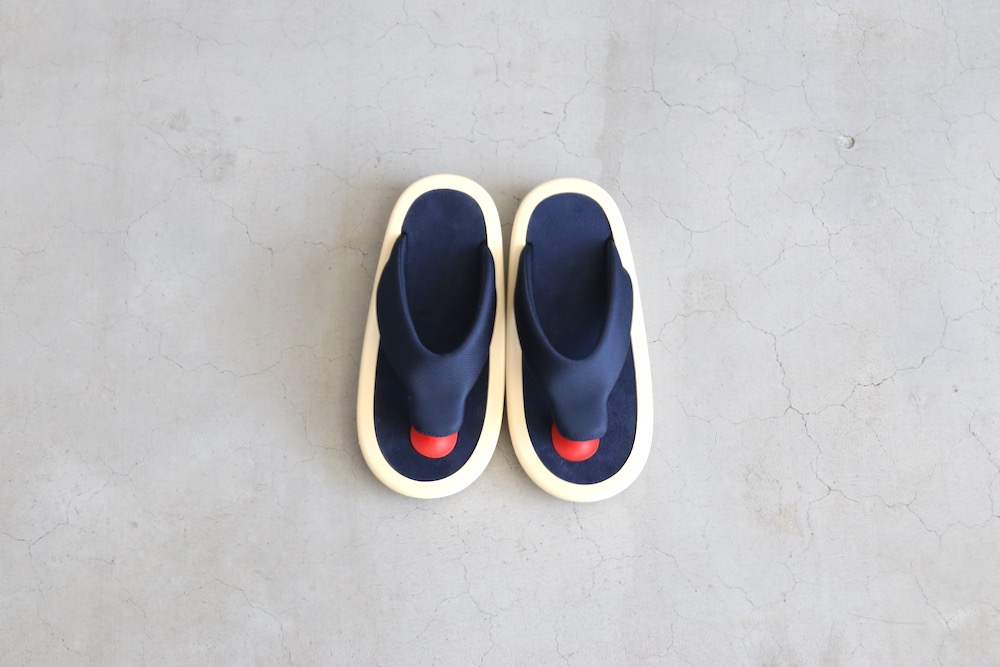 WOMEN'SJoJo(祸) "BEACH SANDAL / Ecsaine Leather"