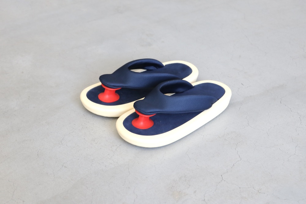 WOMEN'SJoJo(祸) "BEACH SANDAL / Ecsaine Leather"