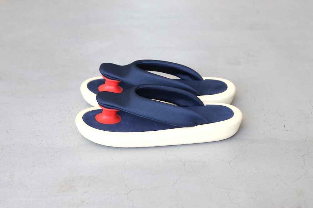 WOMEN'SJoJo(祸) "BEACH SANDAL / Ecsaine Leather"