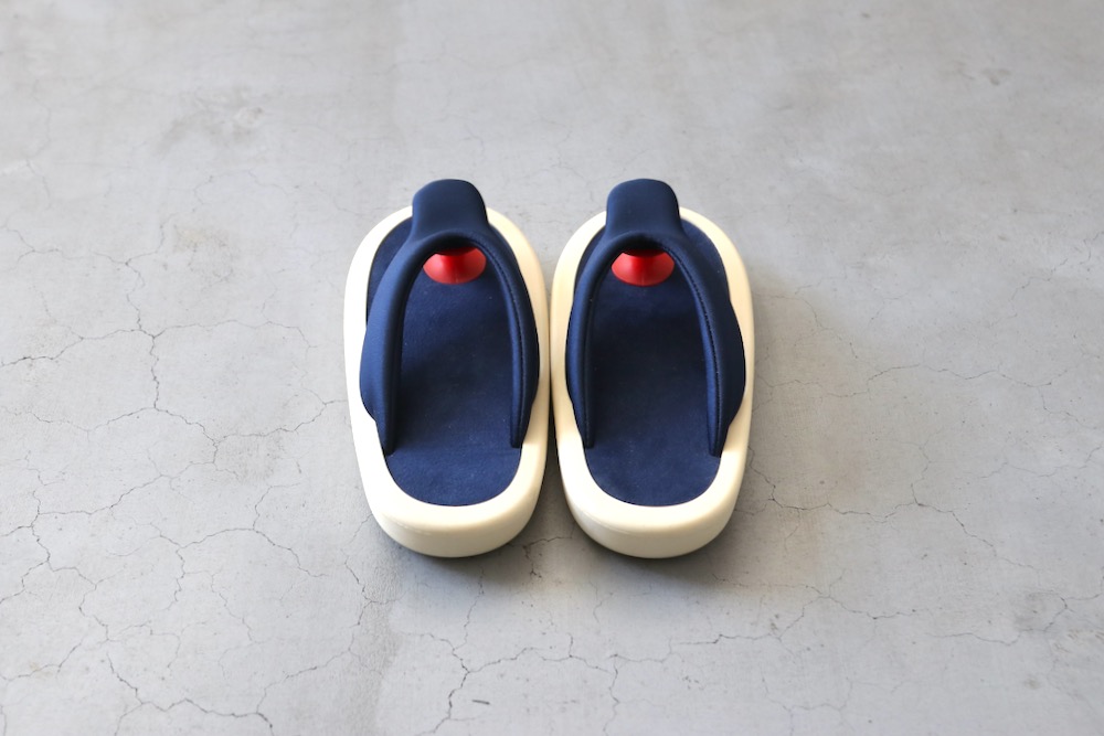 WOMEN'SJoJo(祸) "BEACH SANDAL / Ecsaine Leather"