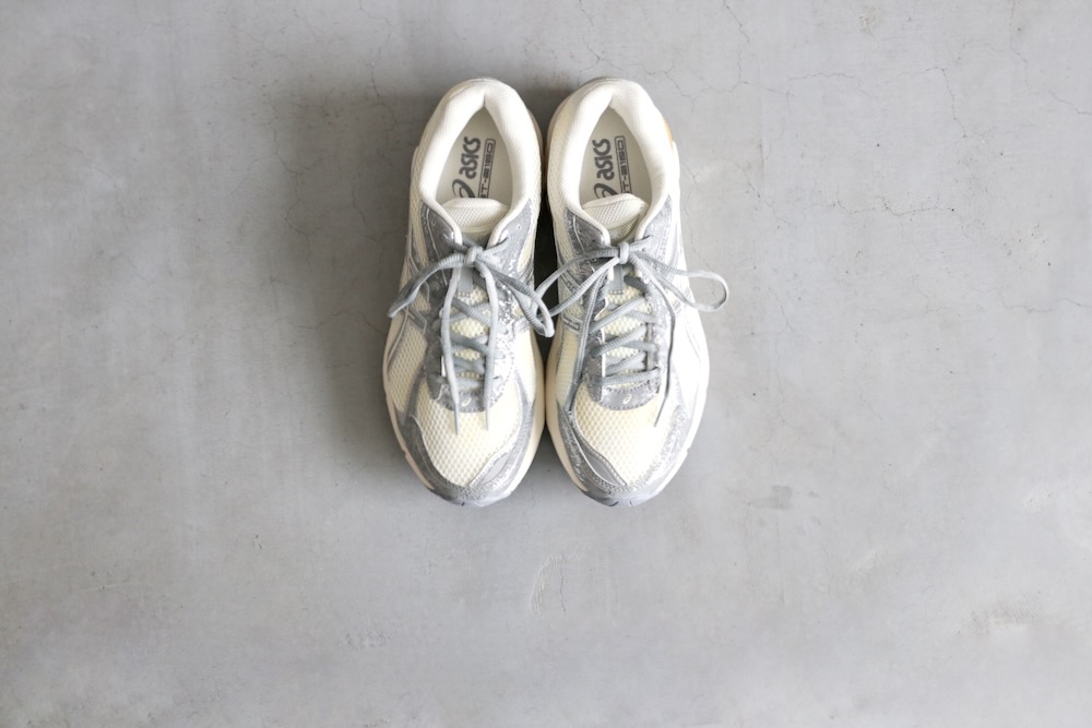 ASICS (å) "GT-2160 CREAM/SHEET ROCK"