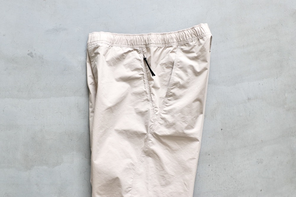 GOLDWIN 0 (������ɥ����� ����) "Parachute Seed Rip-siop Pants"