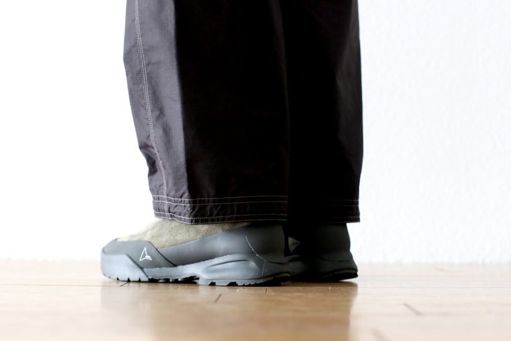 GOLDWIN 0 (������ɥ����� ����) "Parachute Seed Rip-siop Pants"