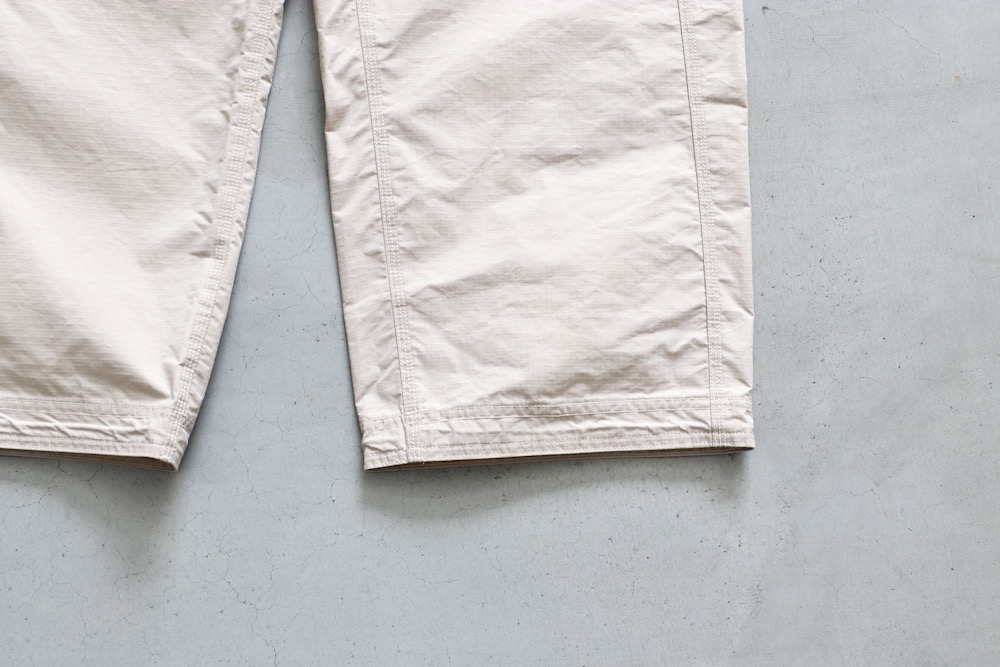 GOLDWIN 0 (������ɥ����� ����) "Parachute Seed Rip-siop Pants"