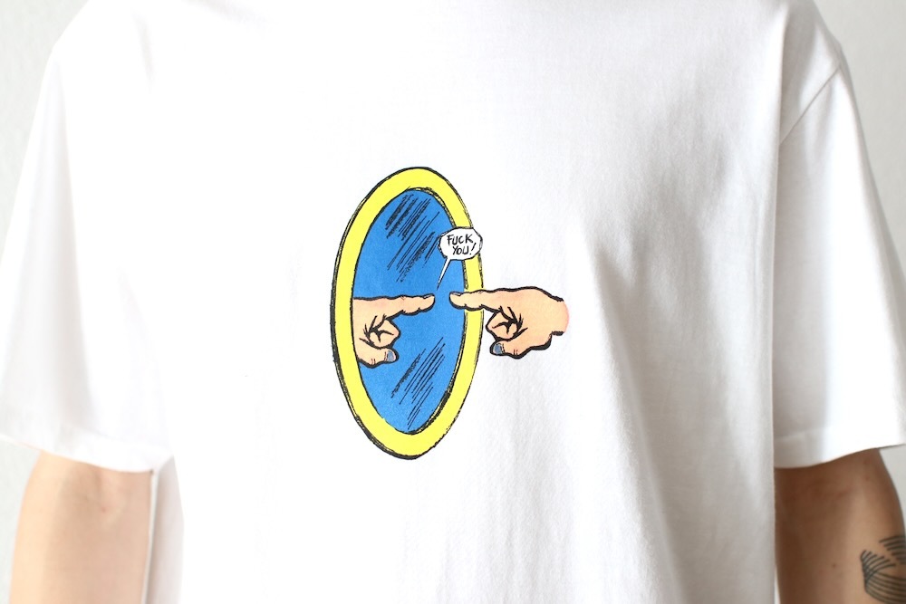 Fucking Awesome (ファッキン オーサム) 