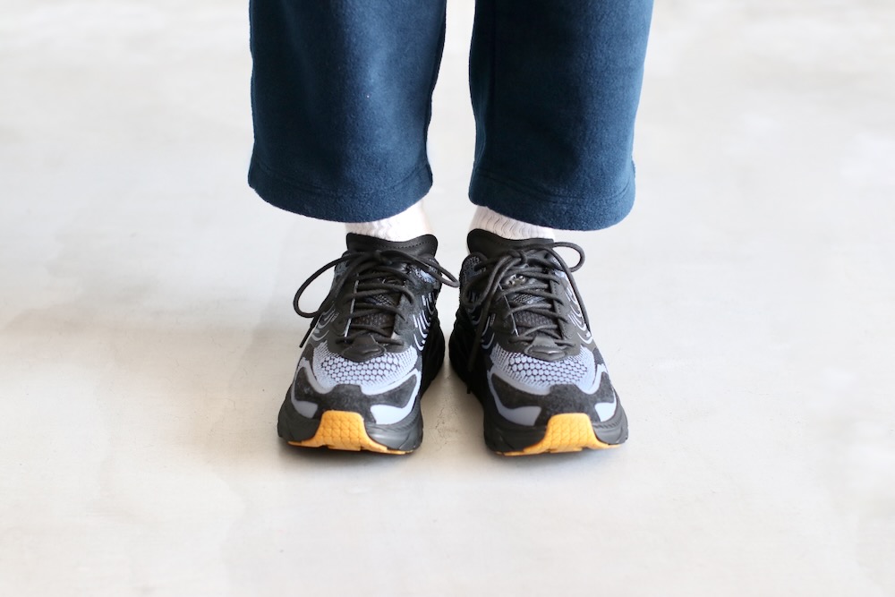 HOKA ONE ONE (ۥ  ) "U CLIFTON LS BKNC"