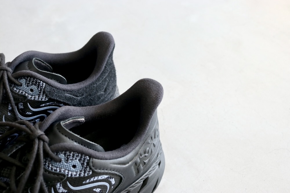 HOKA ONE ONE (ۥ  ) "U CLIFTON LS BKNC"