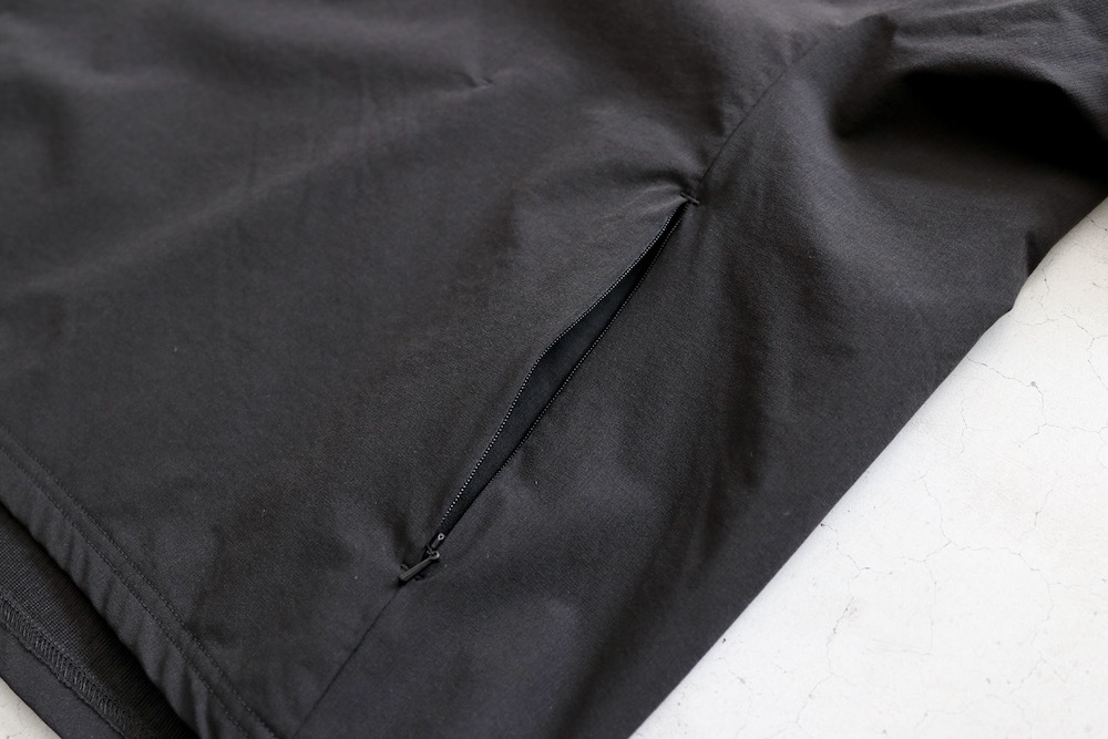 F/CE. (���� ��������) "AMPHIBIOUS LONG SLEEVE T"