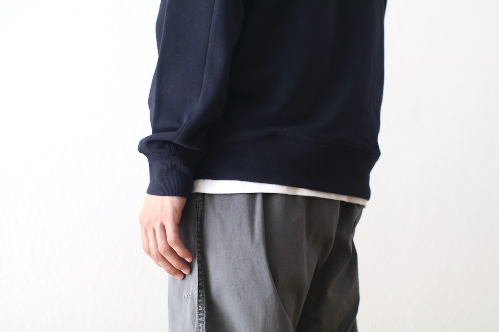 C.P. Company (ԡѥˡ) "DIAGONAL RAISED FLEECE LENS SWEATSHIRT"
