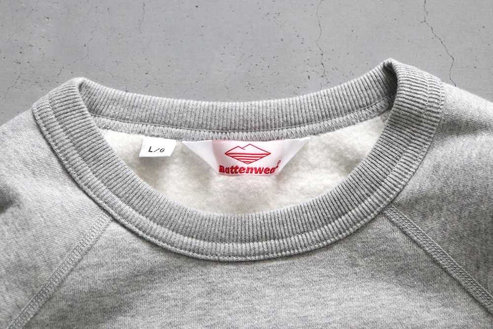 Batten wear (Хƥ ) "Reach-Up Sweatshirt"