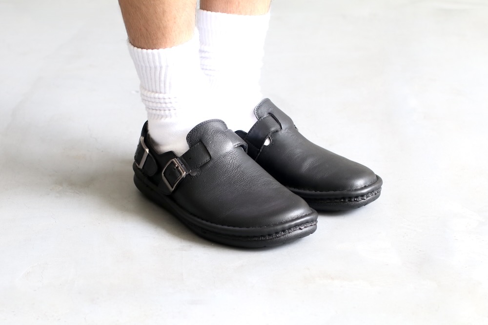 ��limited��White Mountaineering �� AIR WALK(�ۥ磻�ȥޥ���ƥ˥���� �� ������������) "WM��AIR WALK OUTLAND SANDAL"