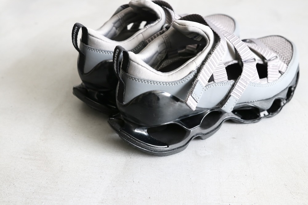 MIZUNO (�ߥ���) "WAVE PROPHECY STRAP"