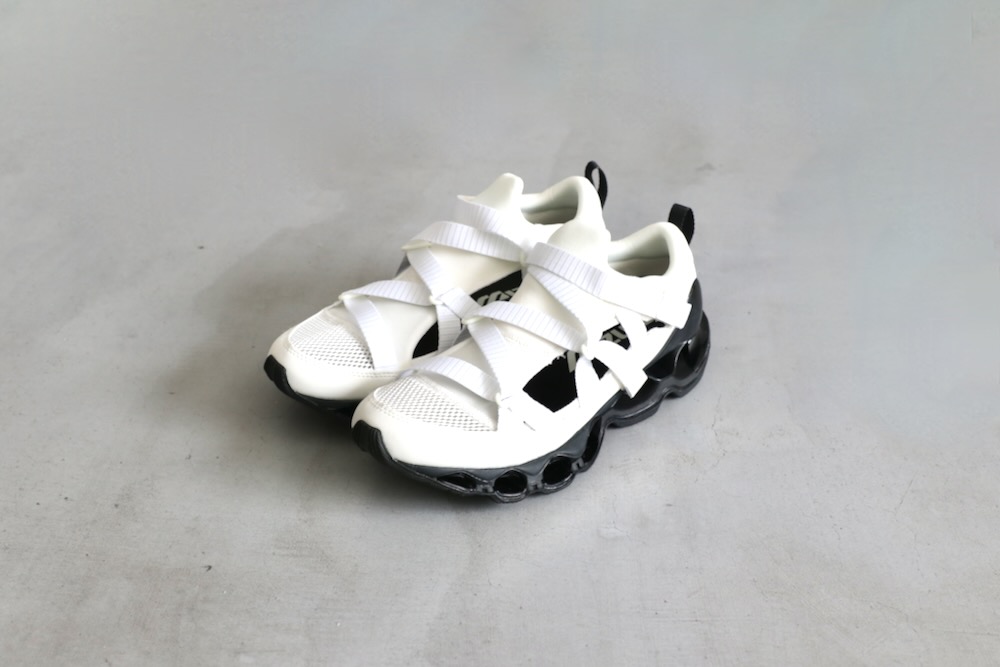 MIZUNO (�ߥ���) "WAVE PROPHECY STRAP"
