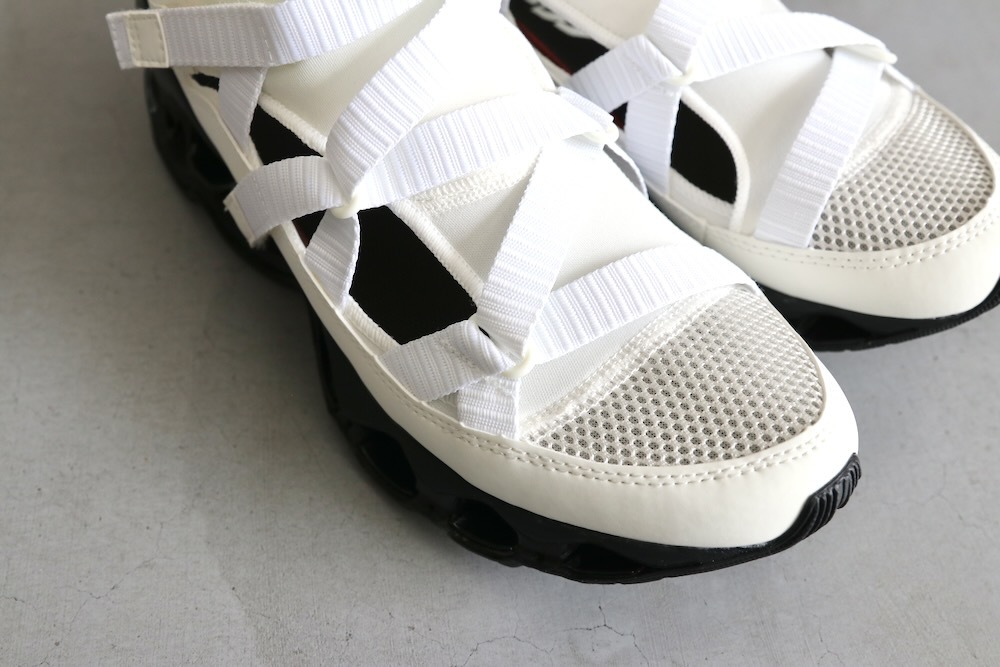 MIZUNO (�ߥ���) "WAVE PROPHECY STRAP"