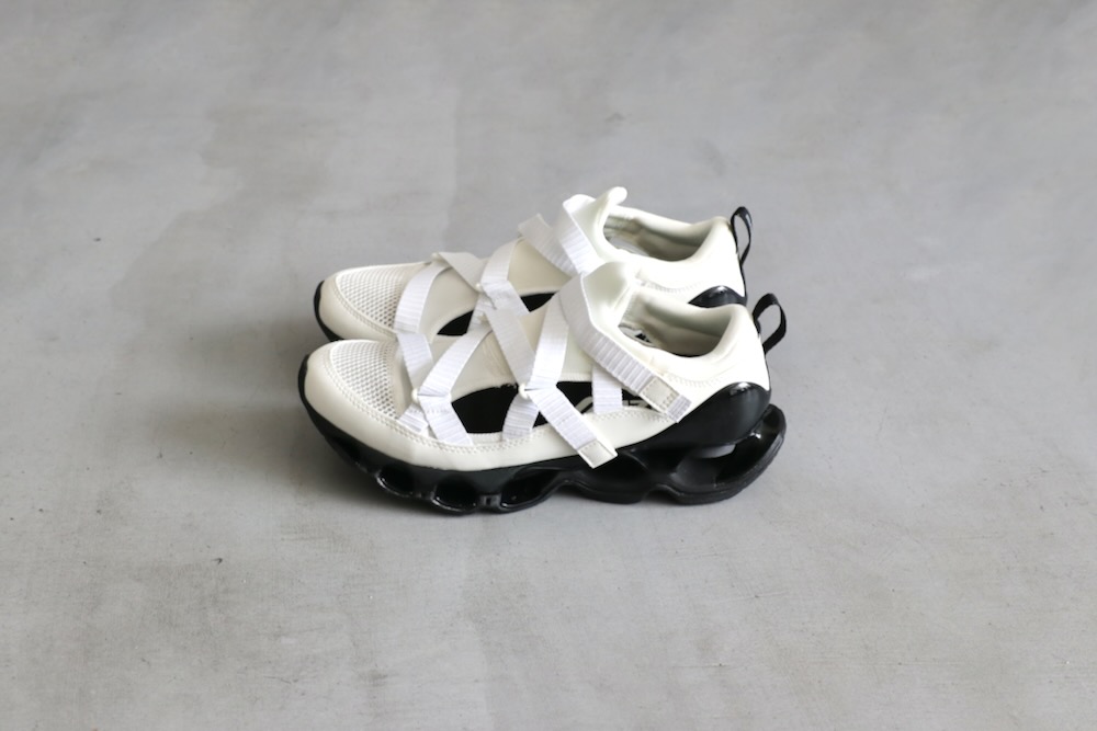 MIZUNO (�ߥ���) "WAVE PROPHECY STRAP"