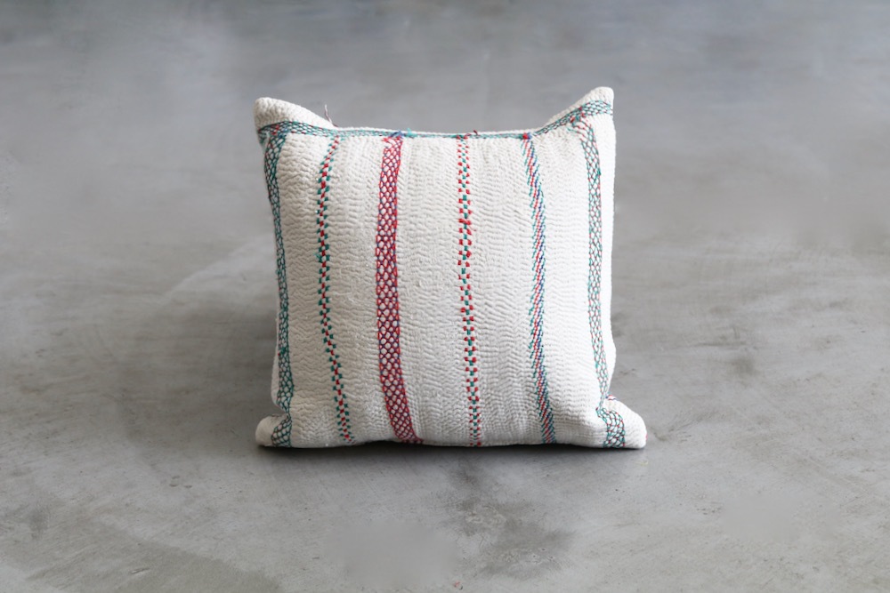 LIGHT YEARS(�饤�� ���䡼��) ��Indian cushion S -White-��