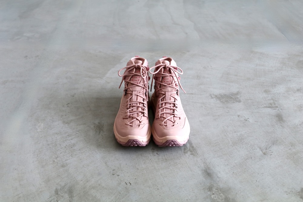 15% > 40%OFF] HOKA ONE ONE (ホカ オネ オネ) 