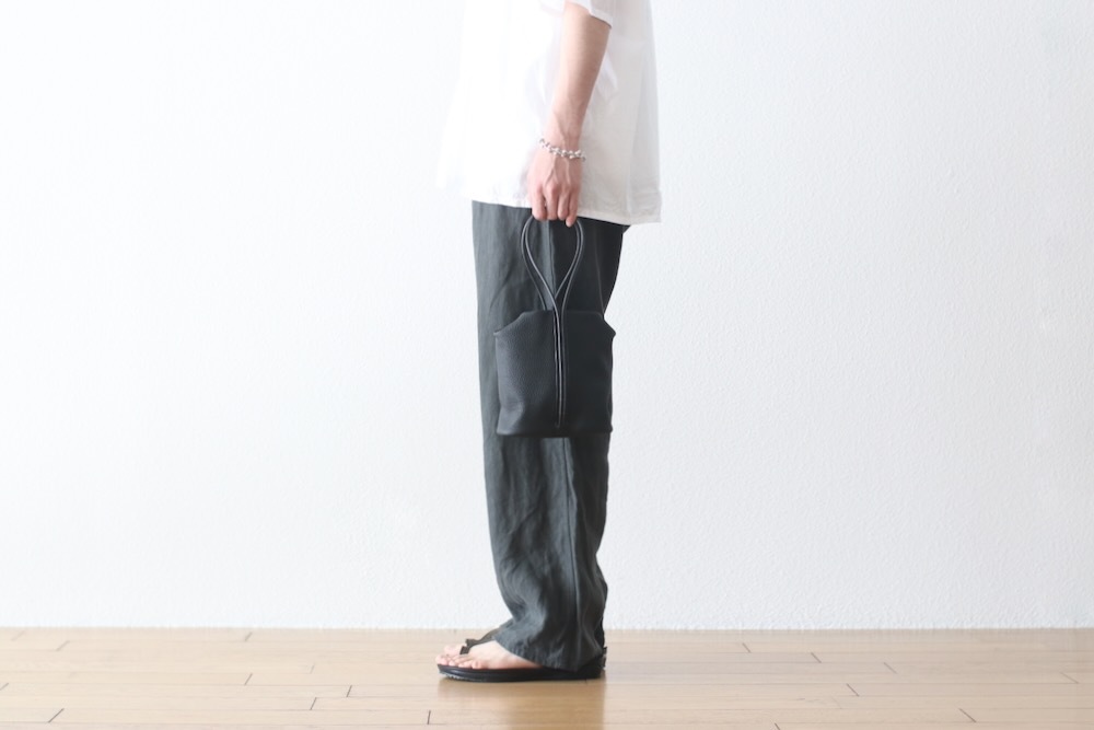 BYYO(ӥ祦) "Small Tote Bag"