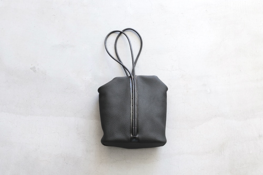 BYYO(ӥ祦) "Small Tote Bag"