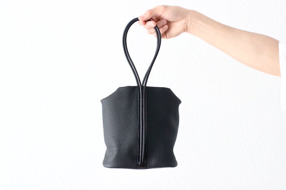 BYYO(ӥ祦) "Small Tote Bag"