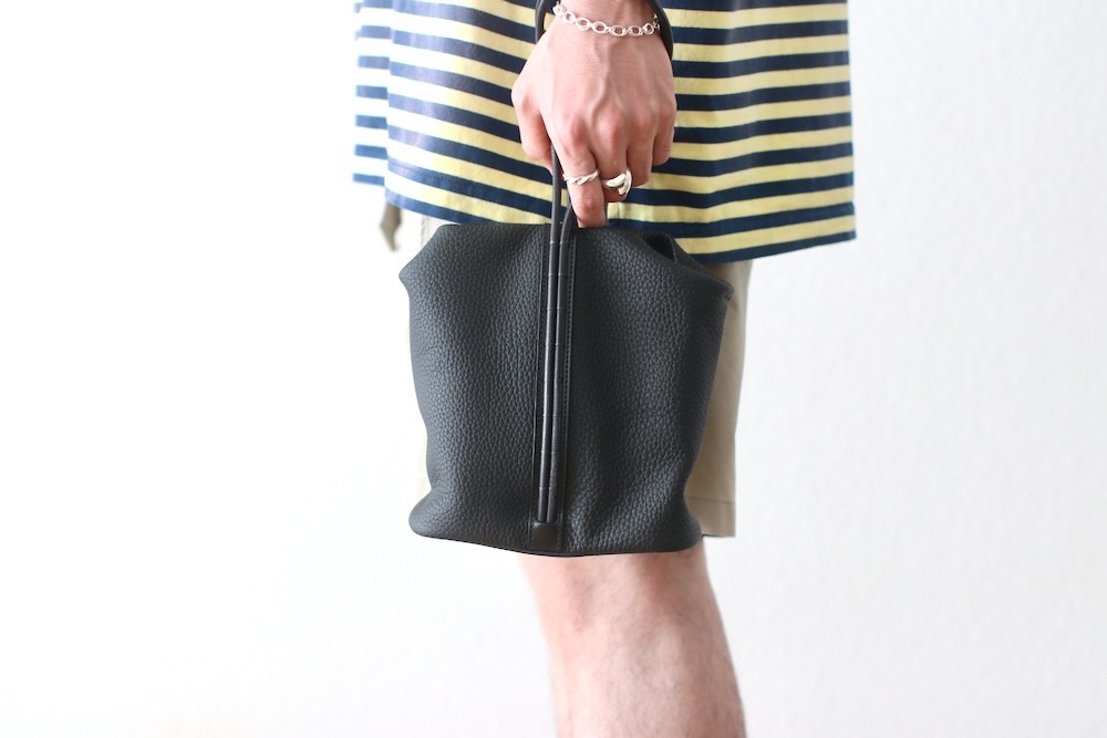 BYYO(ӥ祦) "Small Tote Bag"