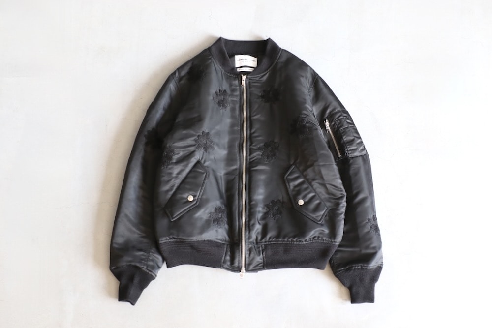 NOMARHYTHM TEXTILE ブラック MA-1ジャケット 花柄刺繍 スカーフロゴ