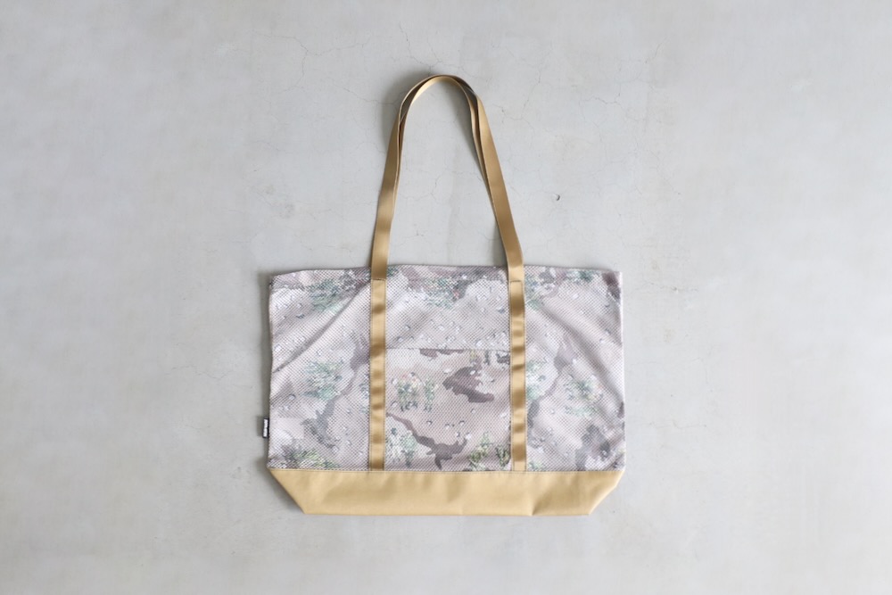 Fucking Awesome (ファッキン オーサム) 