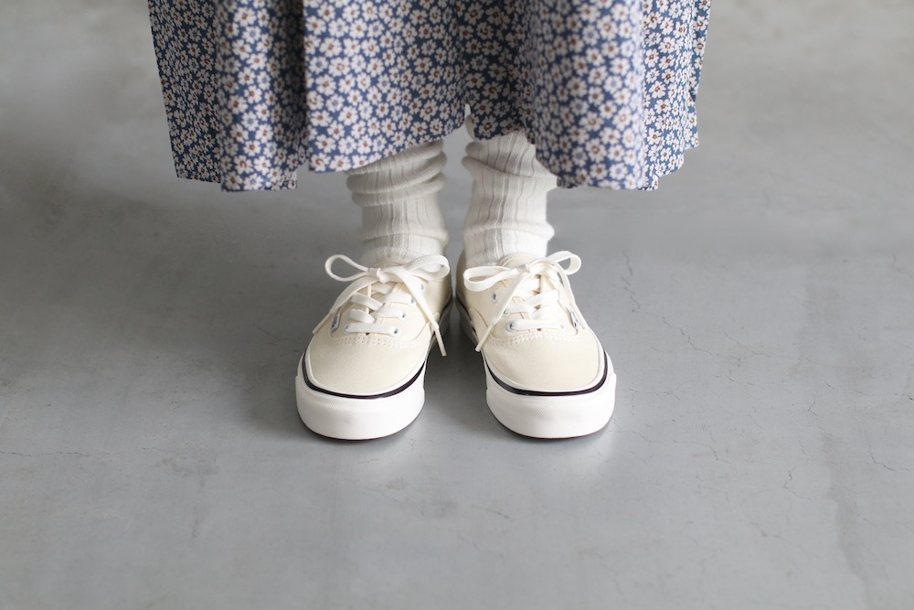 WOMEN'SVANS() "AUTHENTIC 44 DX (Anaheim Factory)"