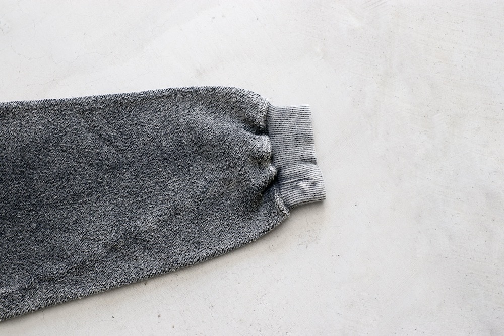 NOMARHYTHM TEXTILE (�Ρ��ޥꥺ��ƥ���������)��Hand Dye Danny Square Twist Sweat��