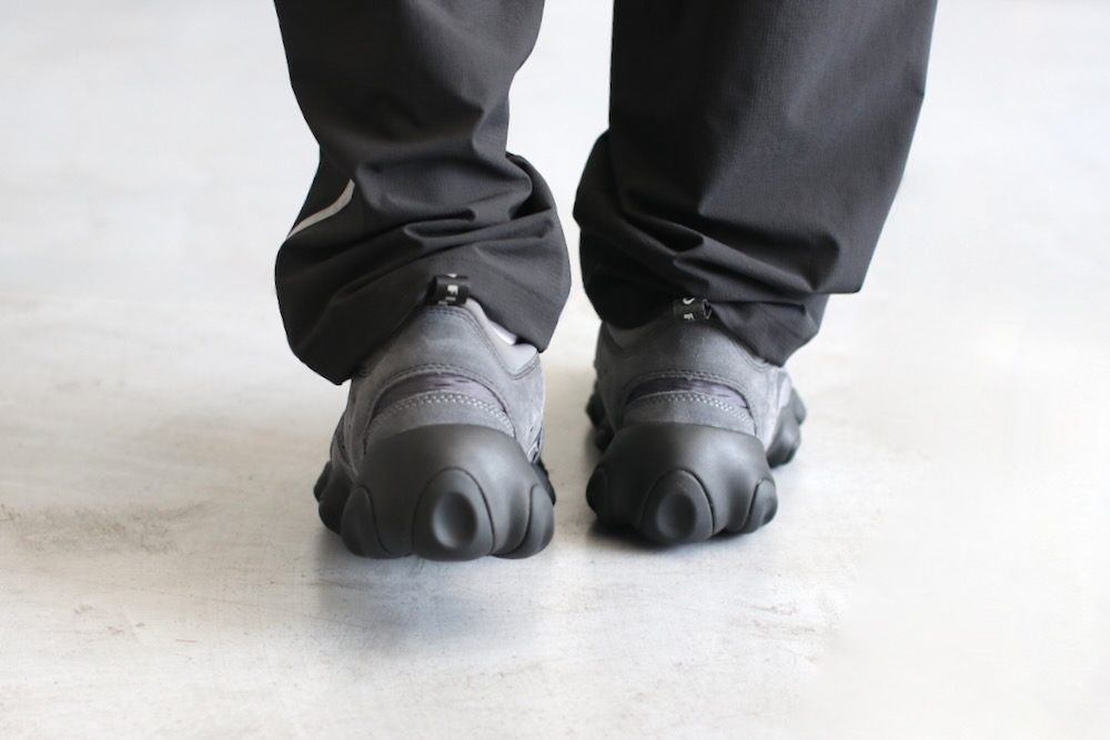 limitedBRAIN DEAD  OAKLEY(֥쥤ǥå  ꡼) "Oakley Factory Team Flesh Sandal"