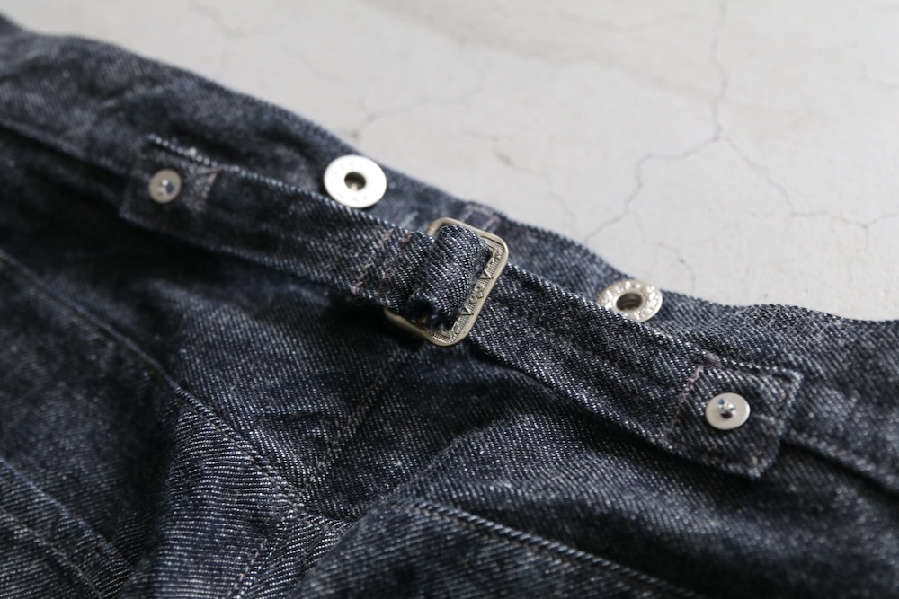 NICENESS(�ʥ����ͥ�) "SHARKY(�����ǥ˥�ĥ����ȥ�����)"