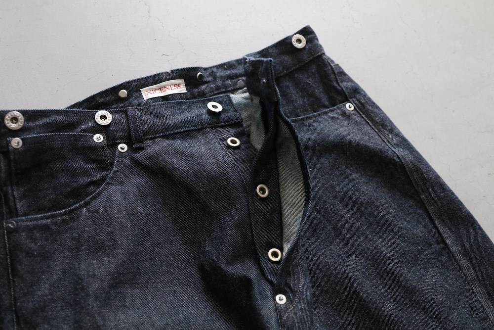 NICENESS(�ʥ����ͥ�) "SHARKY(�����ǥ˥�ĥ����ȥ�����)"