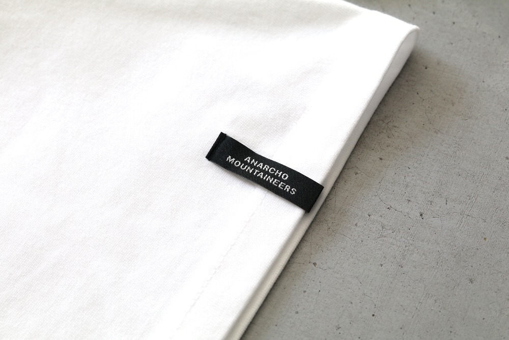 MOUNTAIN RESEARCH(�ޥ���ƥ�ꥵ����) "Title L/S Tee"