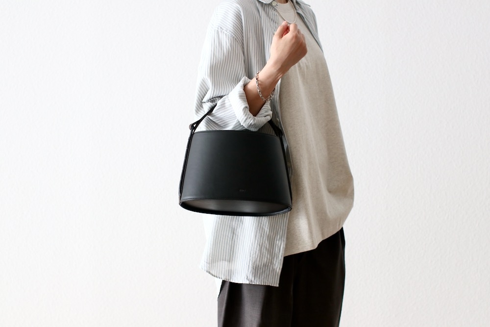BYYO(�ӥ祦) "Handbag"